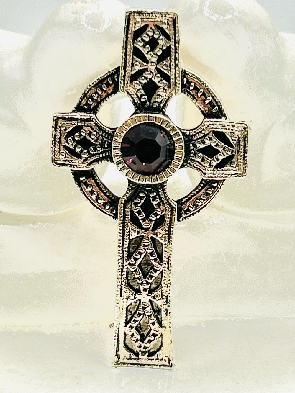 Vintage Celtic Gothic Cross Irish Knotwork Purple Crystal Rhinestone Pin Brooch